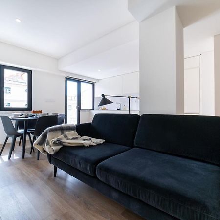 Lusiadas 53 2ºd - Beautiful Two-Bedroom Apartment Lisboa المظهر الخارجي الصورة