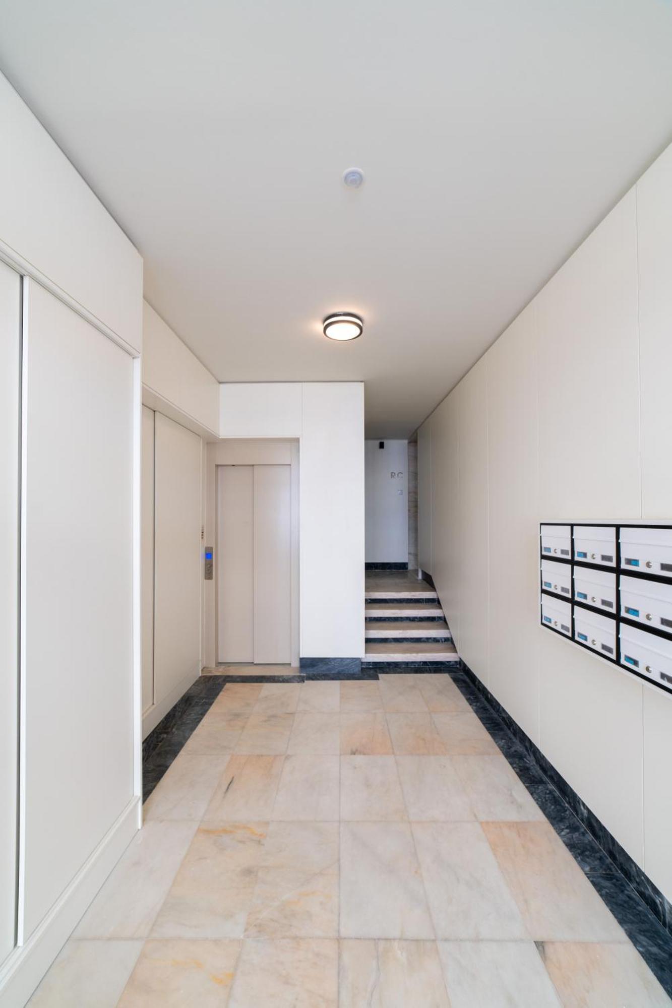 Lusiadas 53 2ºd - Beautiful Two-Bedroom Apartment Lisboa المظهر الخارجي الصورة