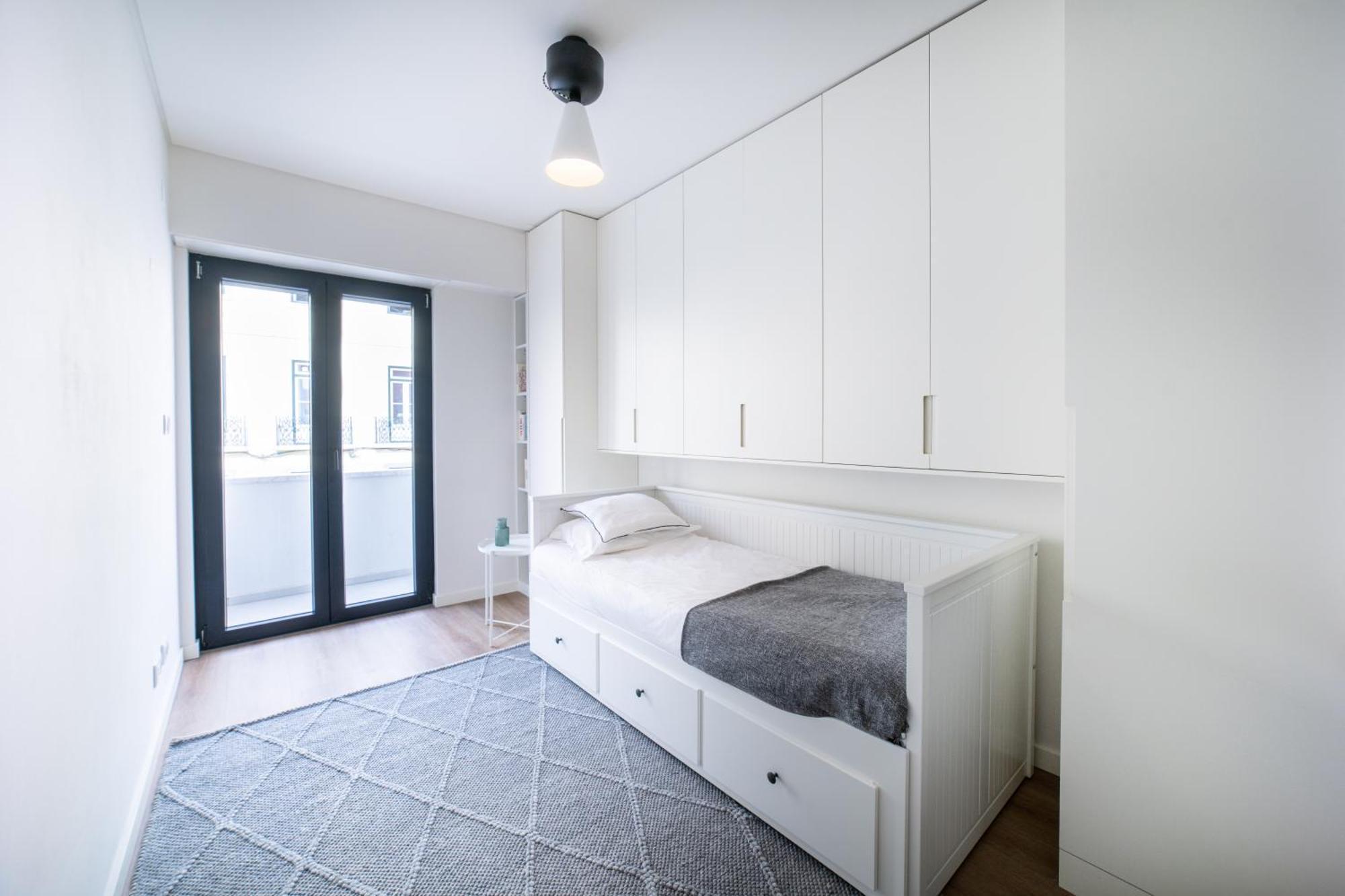 Lusiadas 53 2ºd - Beautiful Two-Bedroom Apartment Lisboa المظهر الخارجي الصورة